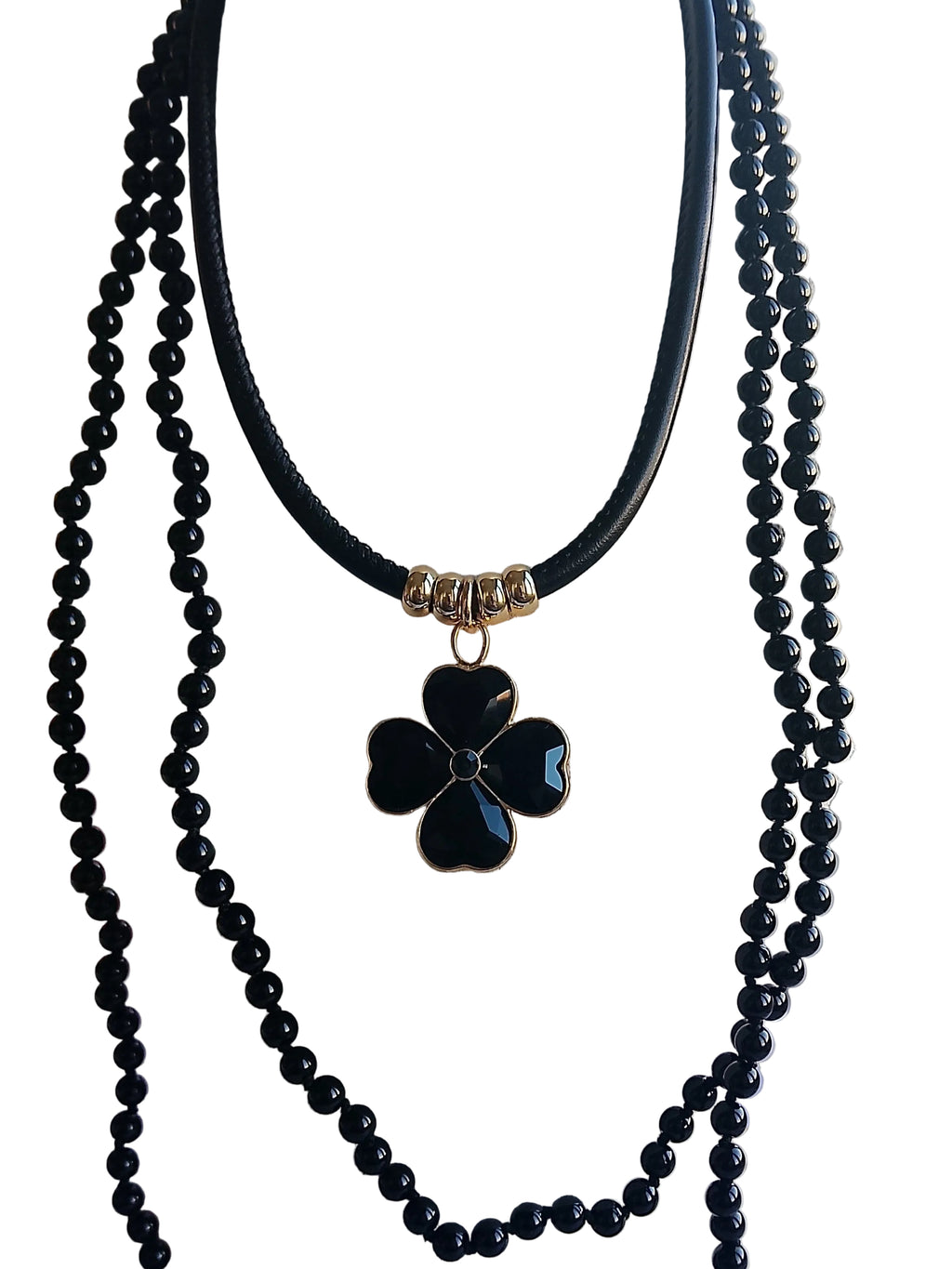 Collar de bolitas negro