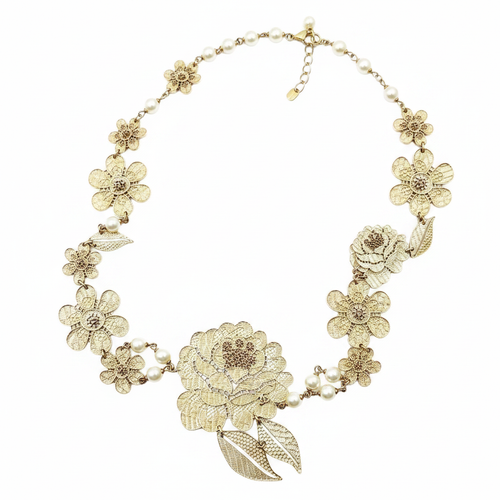 Collar Flores & Perlas - Flat Lay