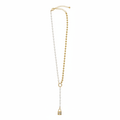 Flat lay collar 1