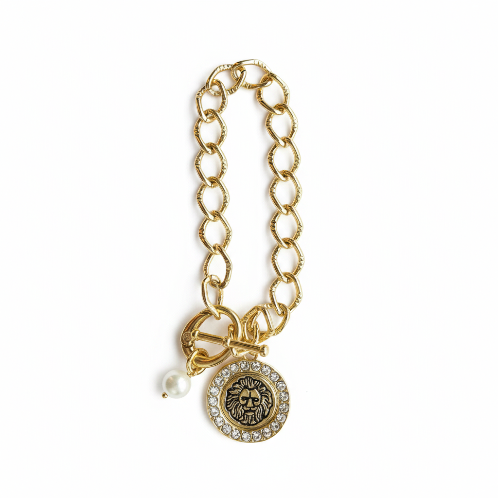 Flat lay de pulsera Roar