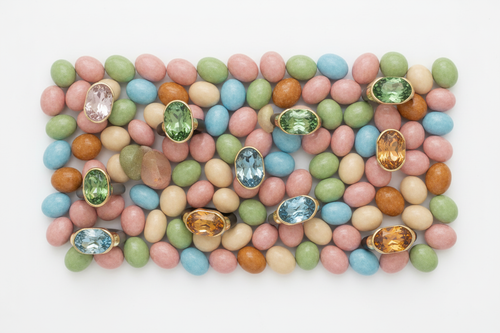 Mosaico minimalista caramelos y anillos Shine